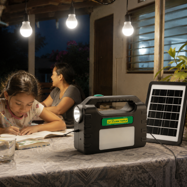 SISTEMA DE ILUMINACIÓN SOLAR 3 FOCOS